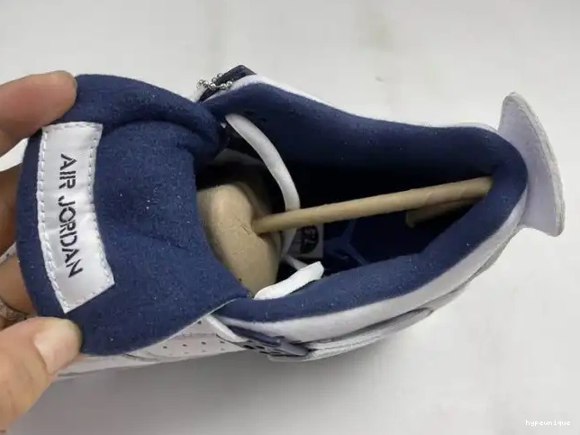 HYPE 4 314254-107 Retro (2015) Jordan Columbia 0423